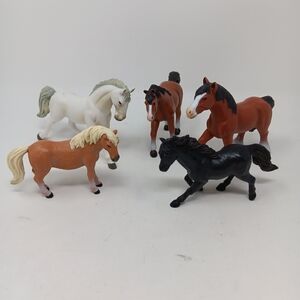5 Pcs Terra By Battat Horse Bundle #403
